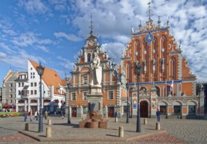 毛穴の黒ずみが気になるアトピー肌におすすめの低刺激洗顔は？